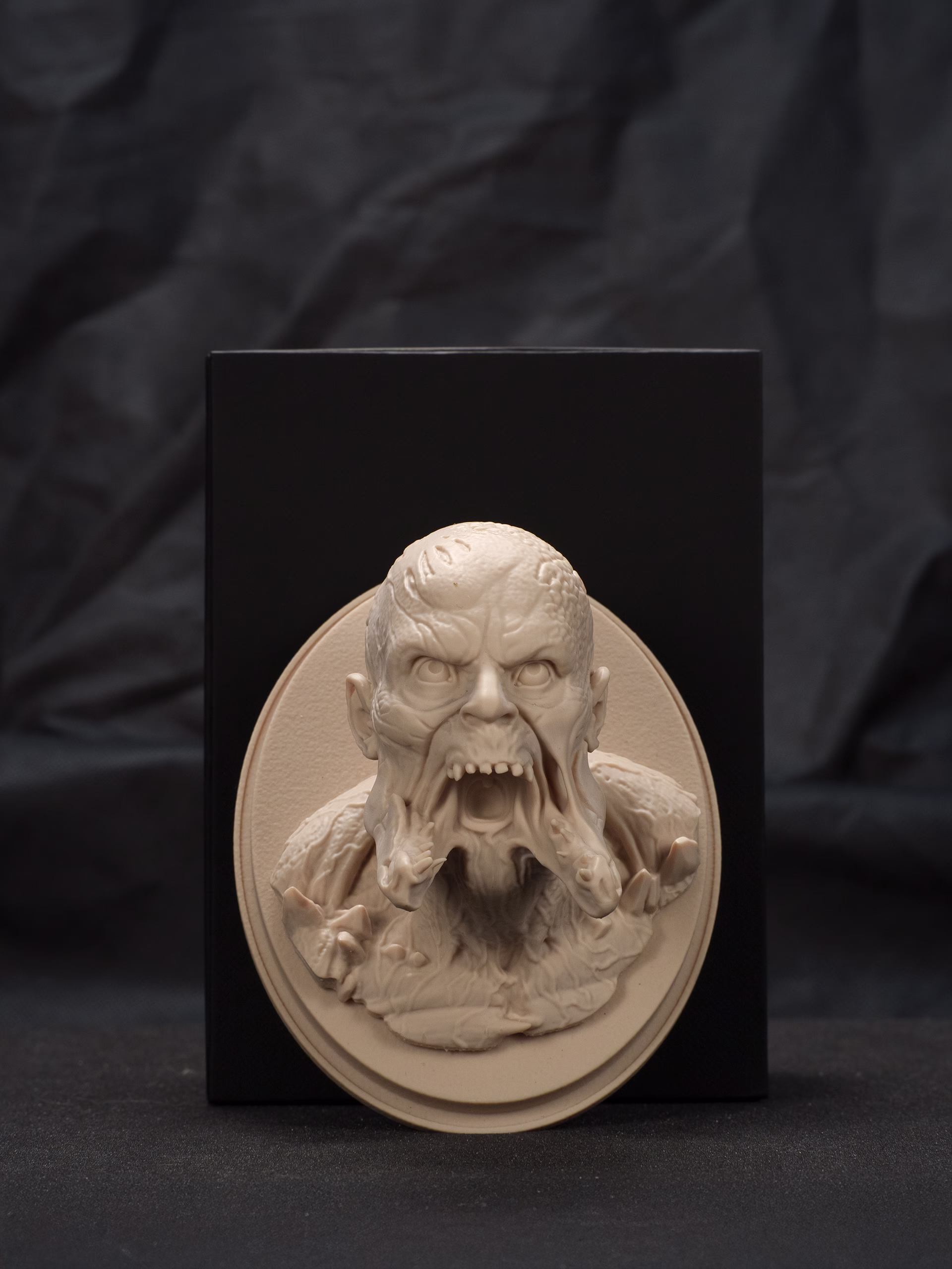 VOLATILE HEAD Artist Kit